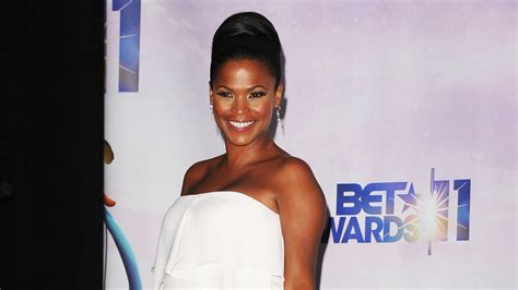 Nia Long Poses Nude & She Looks Stunning!